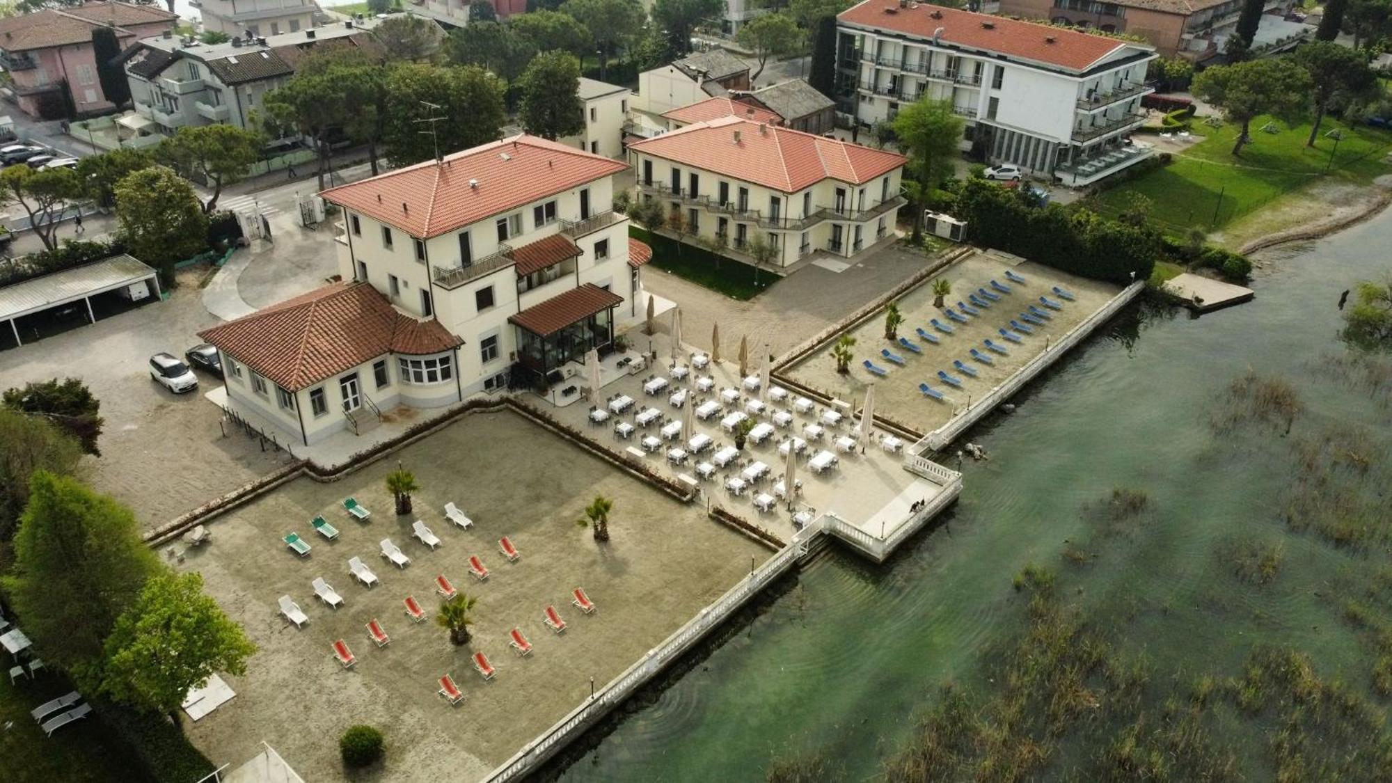 Hotel Villa Trieste Sirmione Luaran gambar