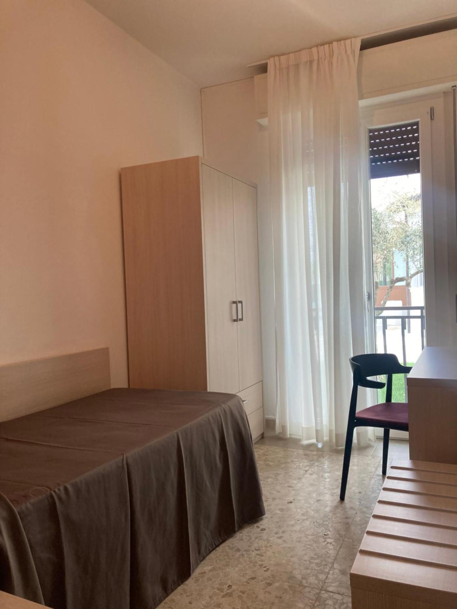 Hotel Villa Trieste Sirmione Bilik gambar